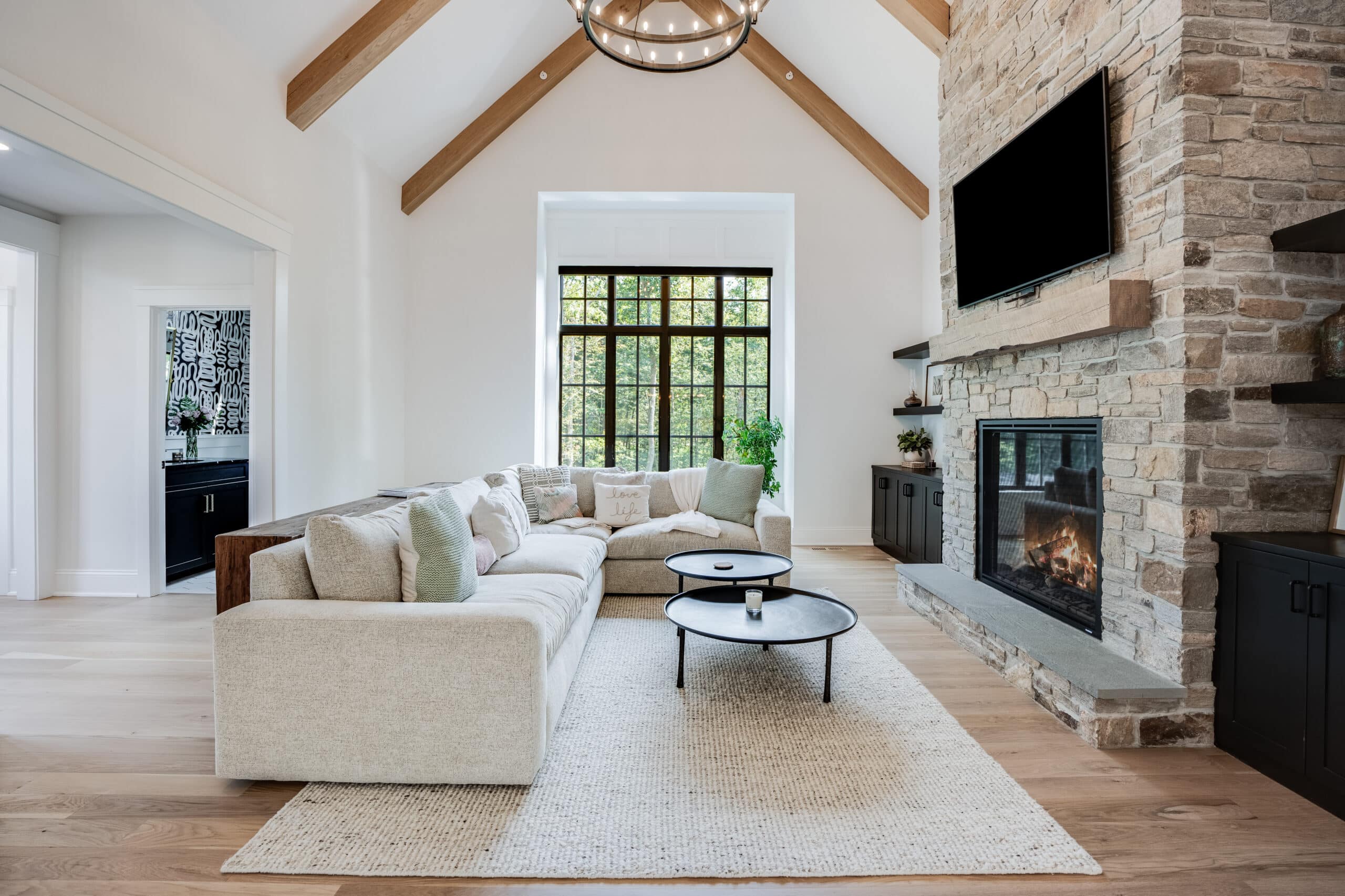 Design Trends That Will Dominate High-End Homes This Year_