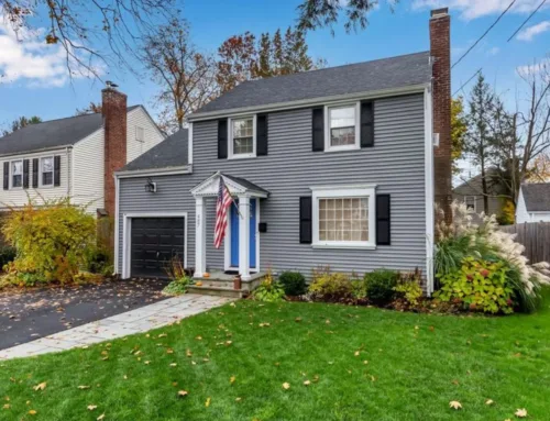 Preparing Your Custom Home for Fall: Seasonal Maintenance Tips