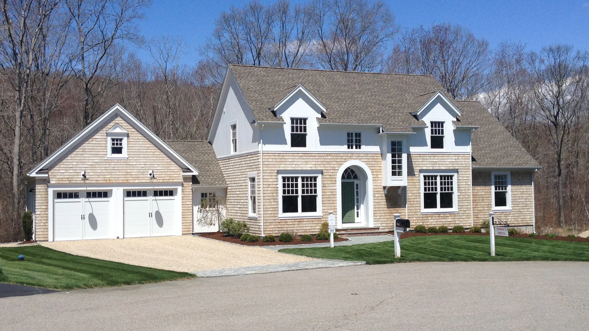 Top Features of a Modern Custom Home_ Trends Connecticut Homeowners Love